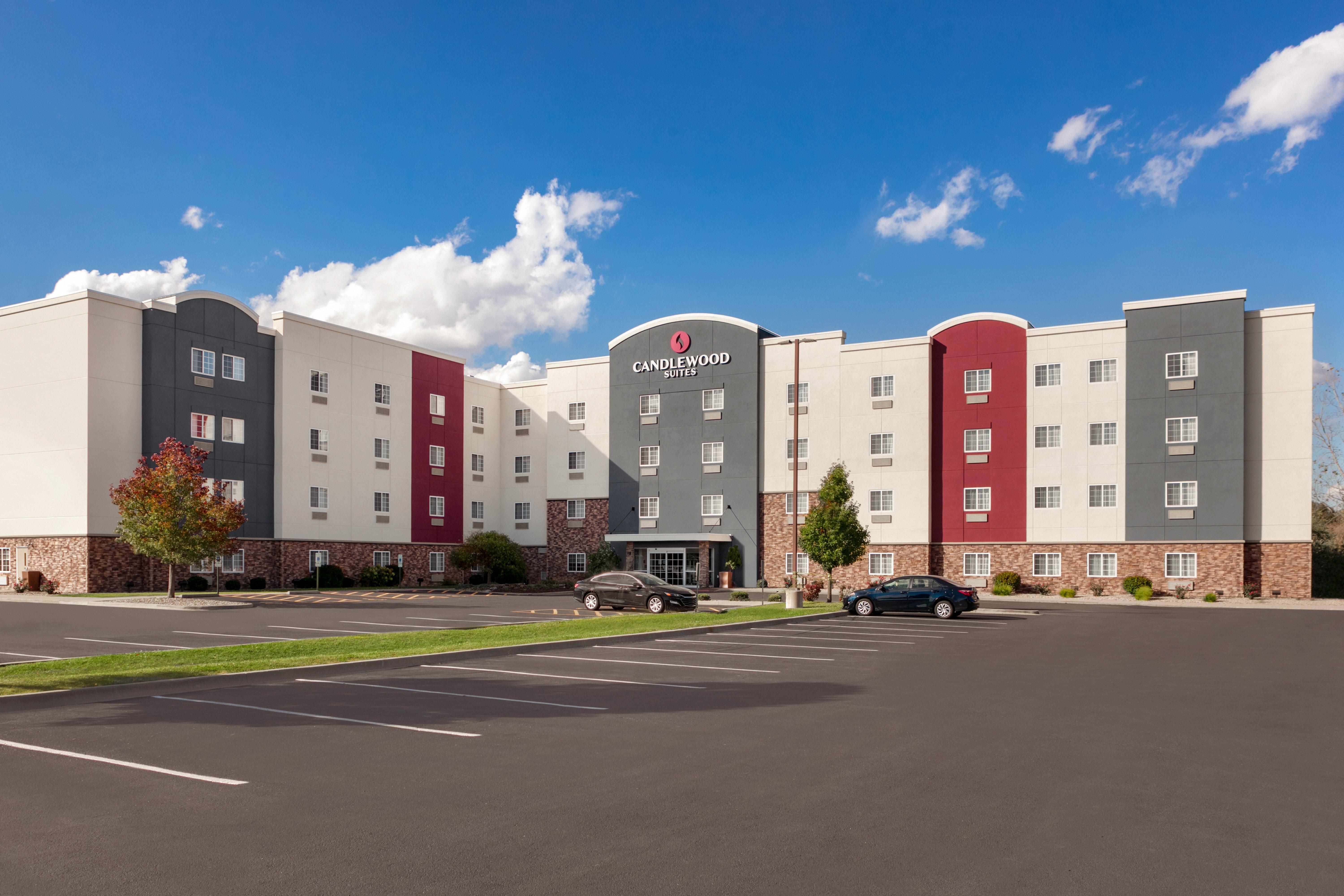Candlewood Suites Springfield Exterior photo
