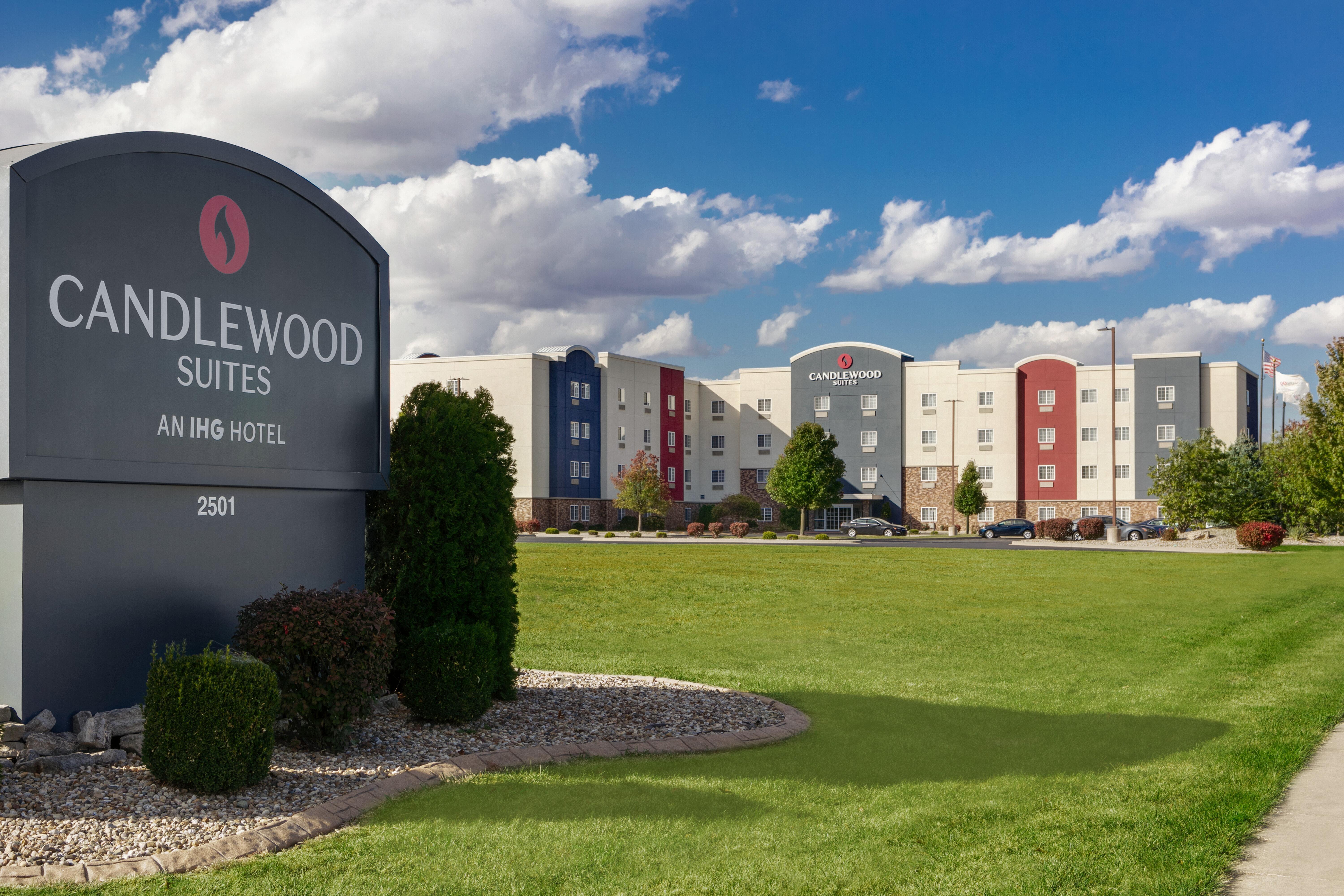 Candlewood Suites Springfield Exterior photo