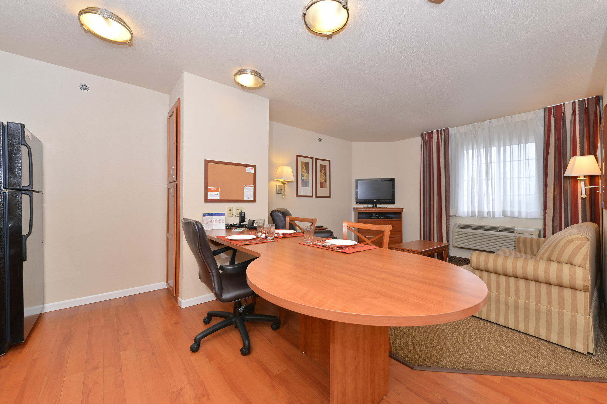 Candlewood Suites Springfield Exterior photo
