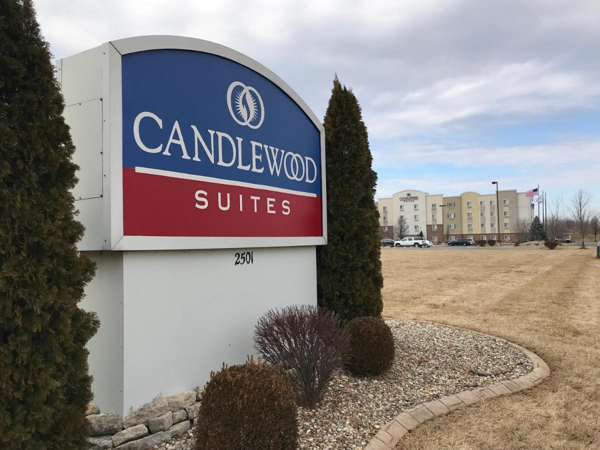 Candlewood Suites Springfield Exterior photo